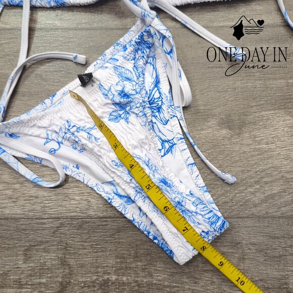 Volafa Smocked Triangle Tie Side Cheeky Bikini Swimsuit Size S - Picture 4 of 5